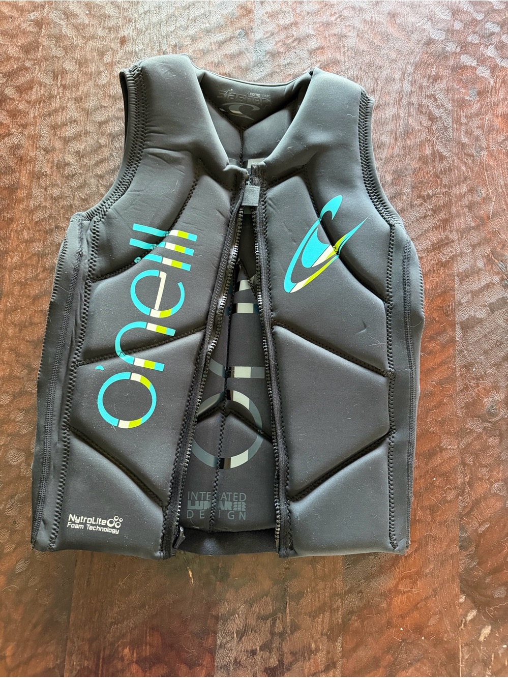 O'Neill Black Competition Life Vest with Teal and Yellow Accents